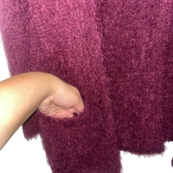 Torrid Maroon Fuzzy Knit Open Front Cardigan Sweater Plus Size Women’s Size 1 - Picture 2 of 3